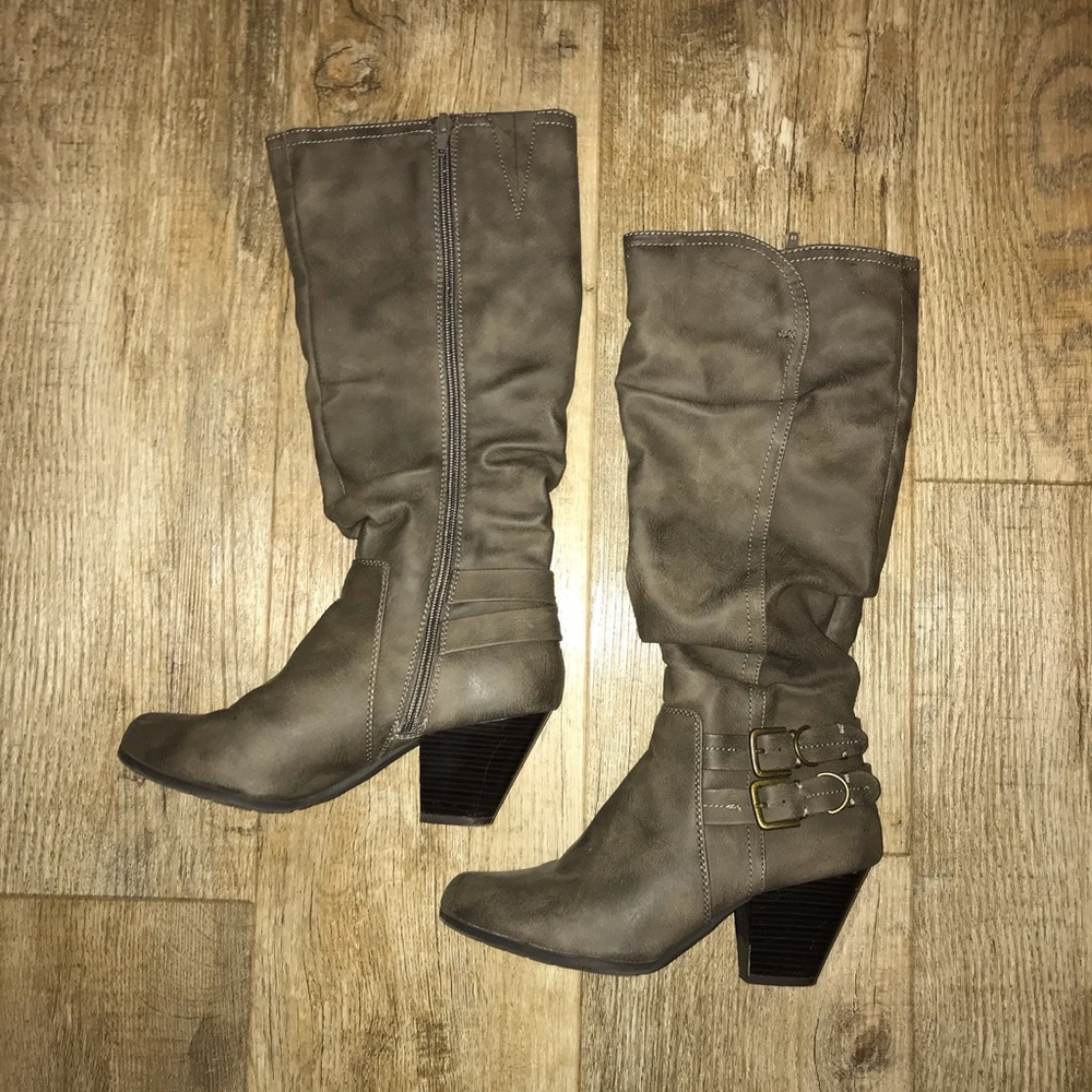 Jaclyn Smith Boots
